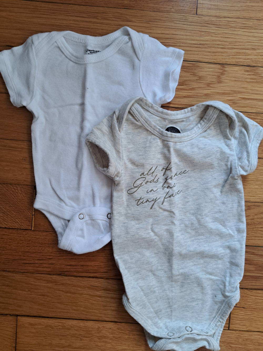 Gerber Baby Bodysuit Set in White and Light Gray Heather